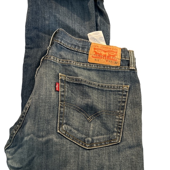 Jcrew shorts and Levi’s jean bundle - Picture 5 of 5